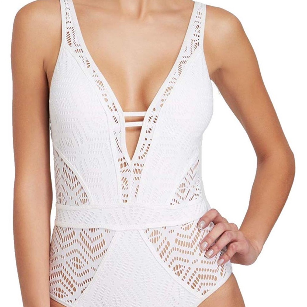 NWOT White swimsuit - Picture 4 of 5